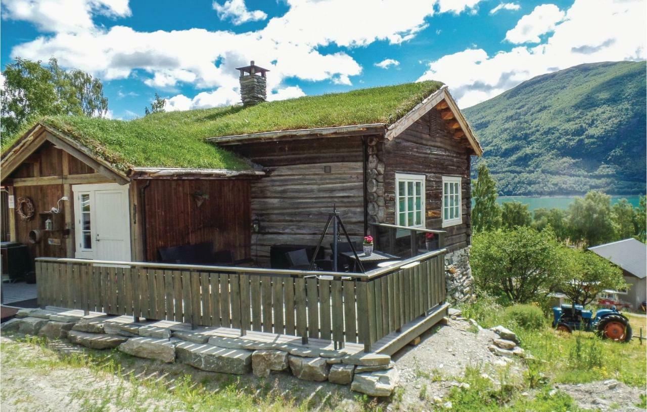 Awesome Home In Vaga With House Sea View Vågåmo Exteriör bild